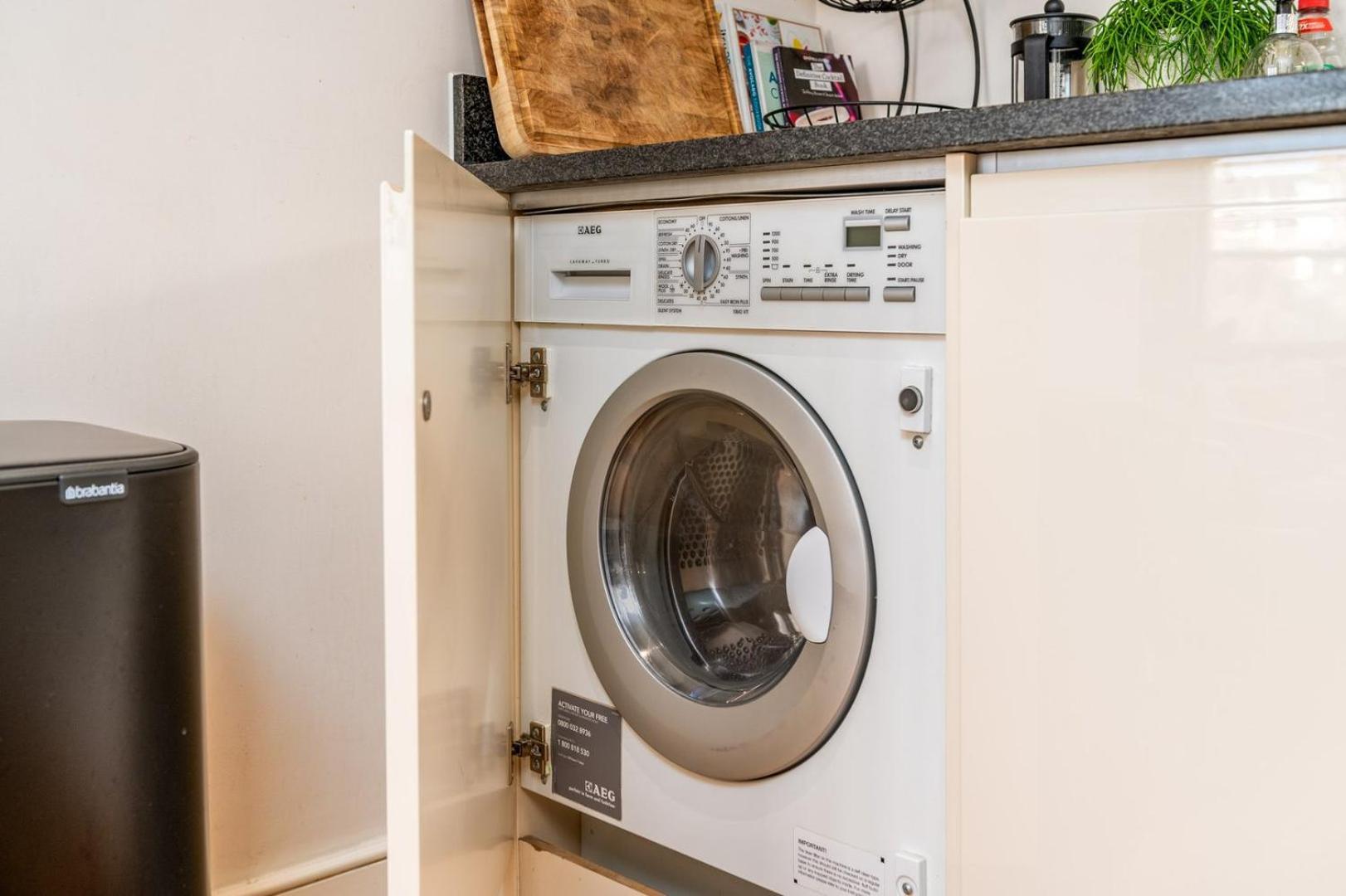 Bright & Spacious Battersea Flat Londra Esterno foto
